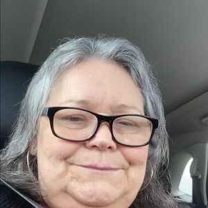 Meet your Posher, Peggy